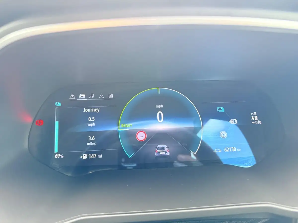 2021-renault-zoe-e-gt-line-big-27