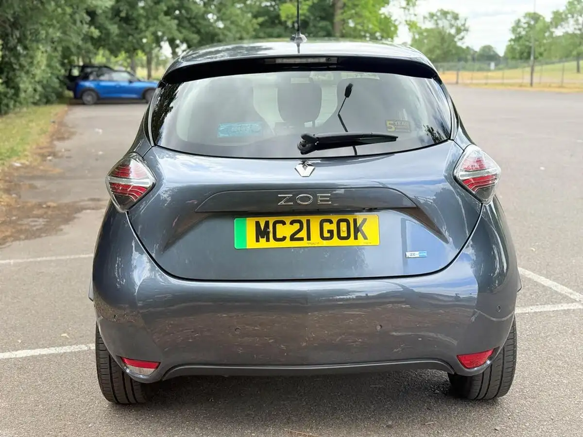 2021-renault-zoe-e-gt-line-big-3