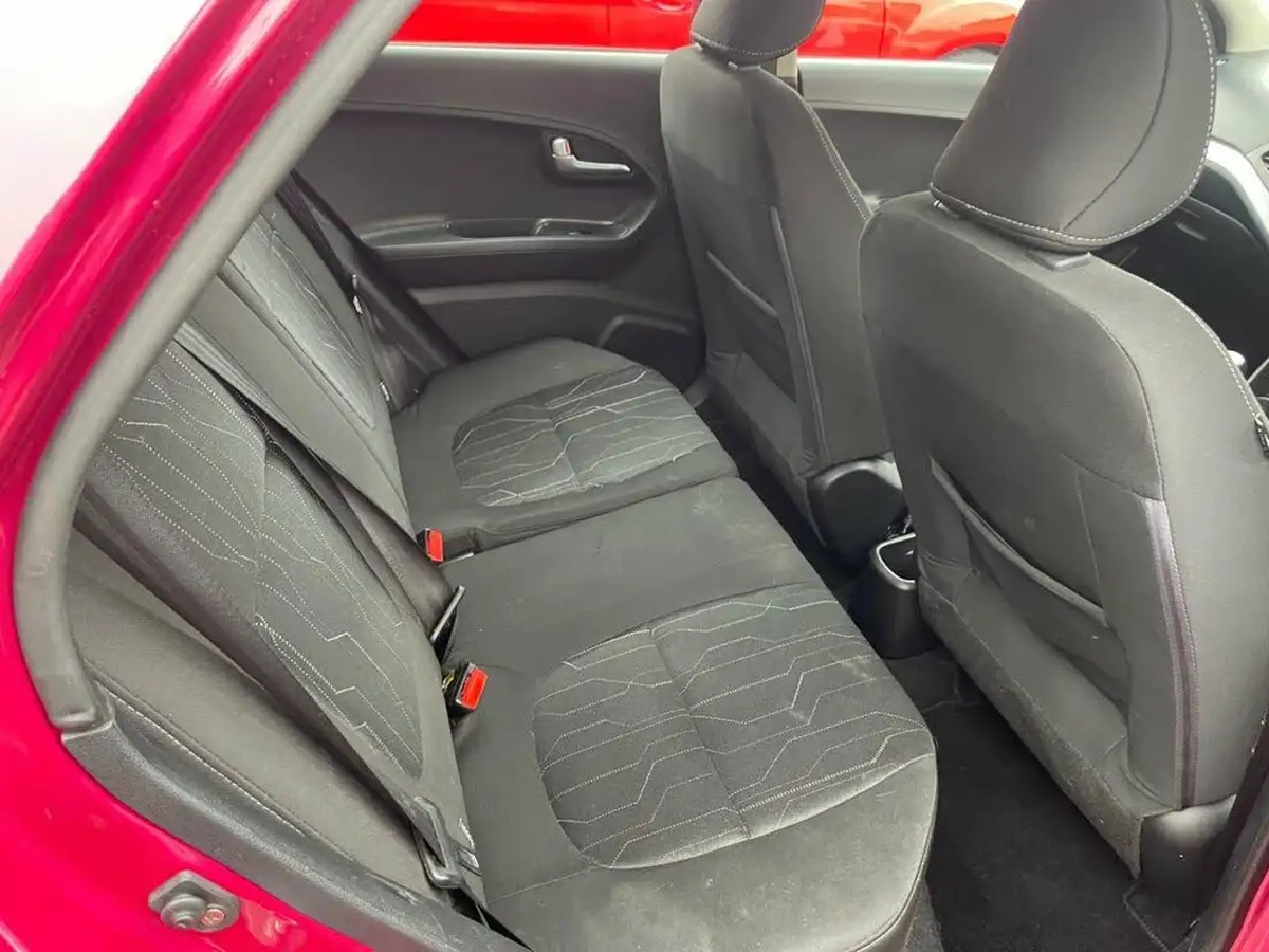 2014-kia-picanto-125-picanto-3-big-25