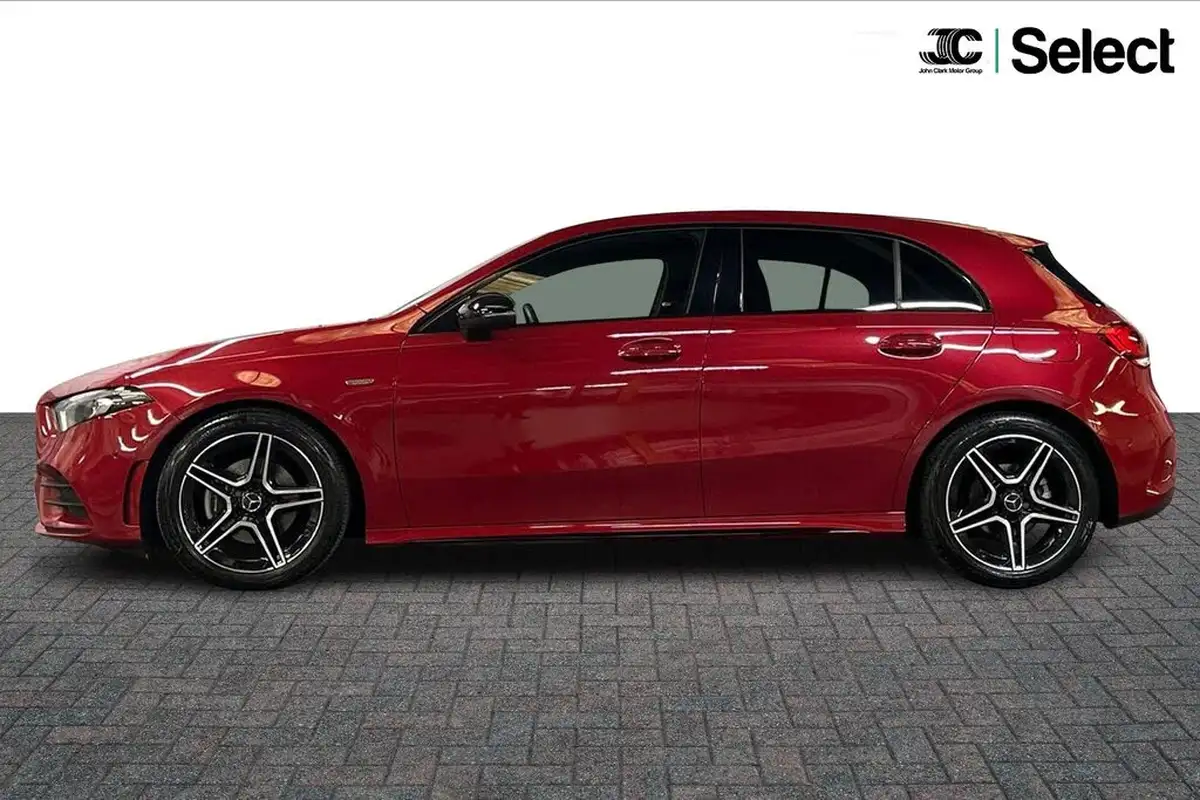 2022-mercedes-benz-a-class-13-a180-amg-line-executive-edition-hatchback-5d-7g-dct-big-12