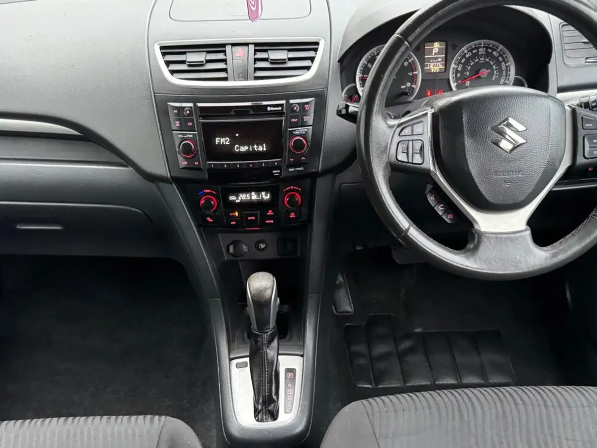2010-suzuki-swift-12-sz4-5d-auto-big-26