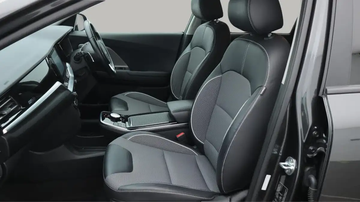 2022-kia-niro-ev-e-2-big-14