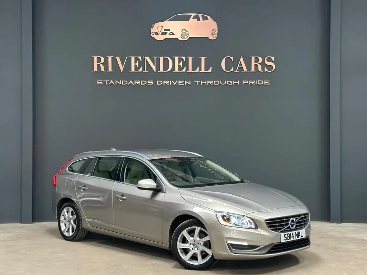 2014-volvo-v60-16td-d2-se-lux-big-0