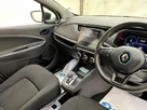 2021-renault-zoe-e-i-play-small-8