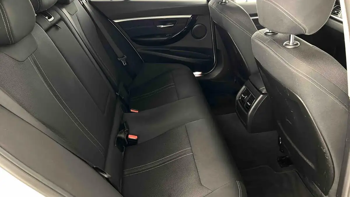 2017-bmw-3-series-15-318i-sport-touring-5d-big-12
