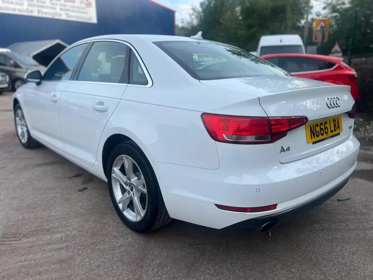 2017-audi-a4-14-tfsi-sport-big-9
