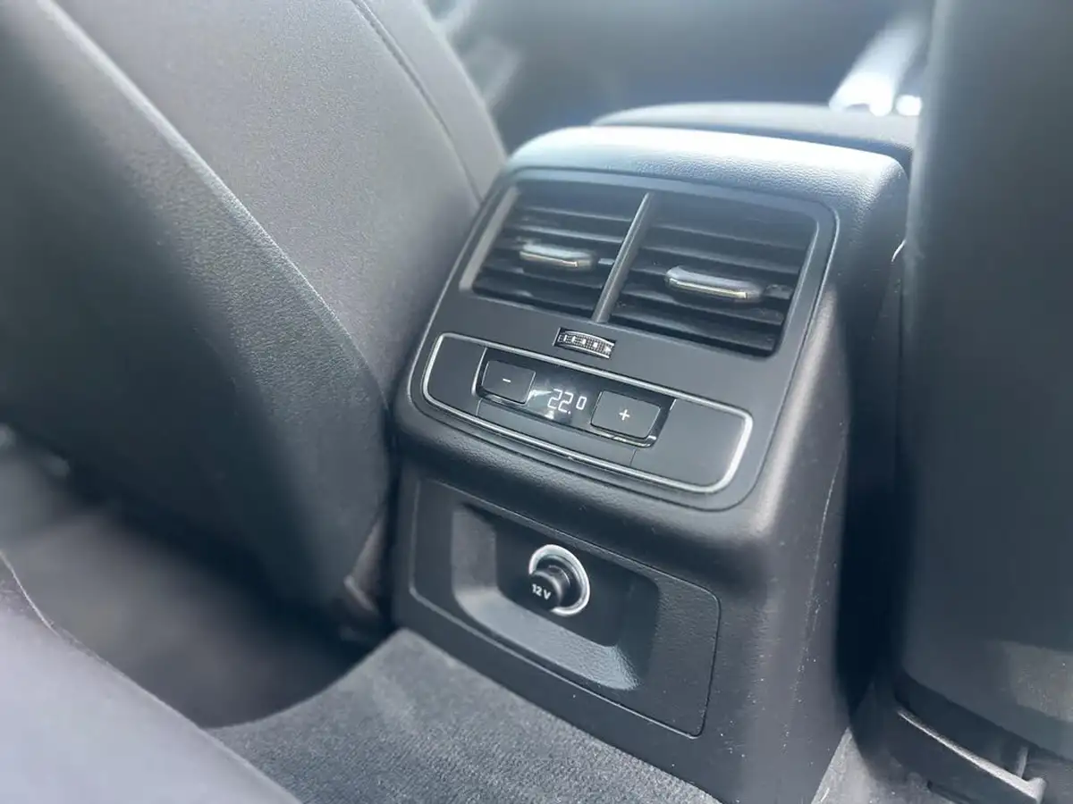 2017-audi-a4-14-tfsi-sport-big-33