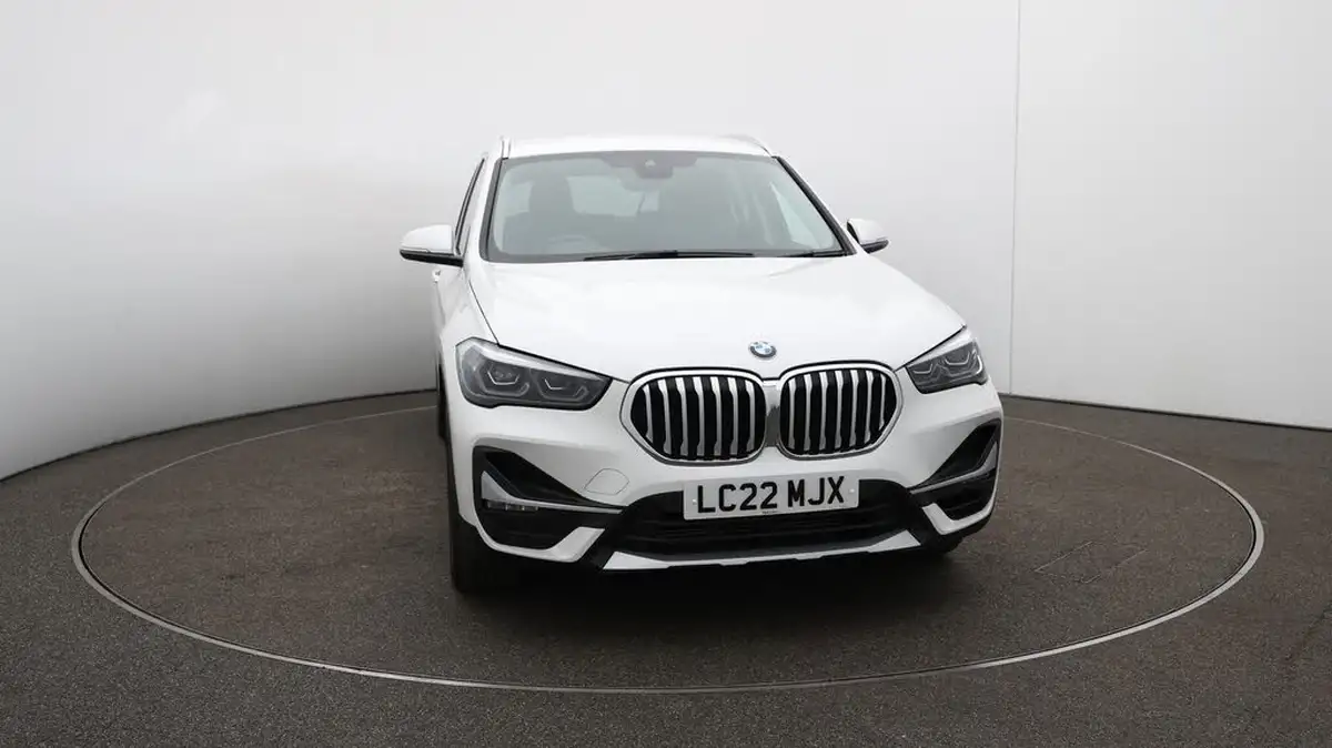 2022-bmw-x1-20-xdrive20i-xline-big-43