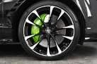 2018-lamborghini-urus-40-no-trim-small-5