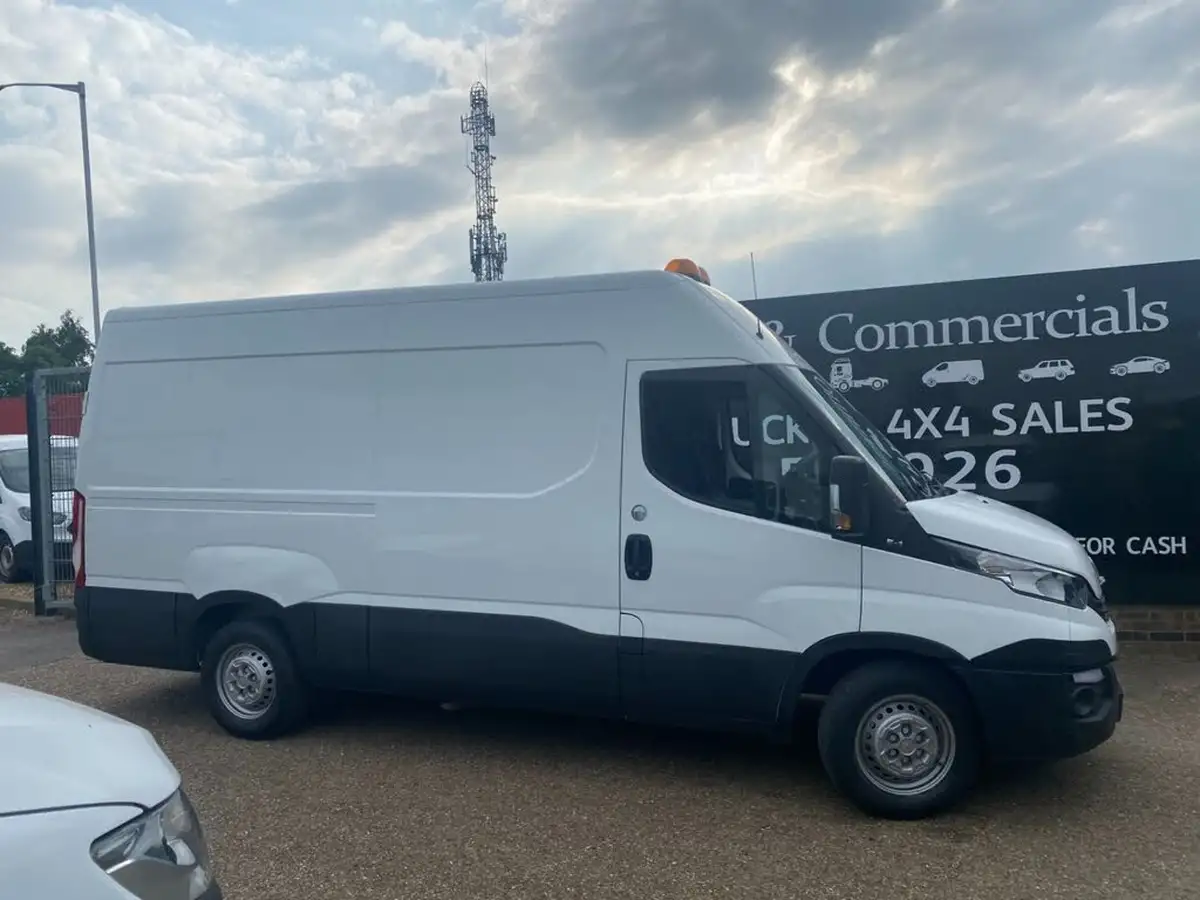 2019-iveco-daily-s-class-23td-35s12v-3520-h1-business-big-41