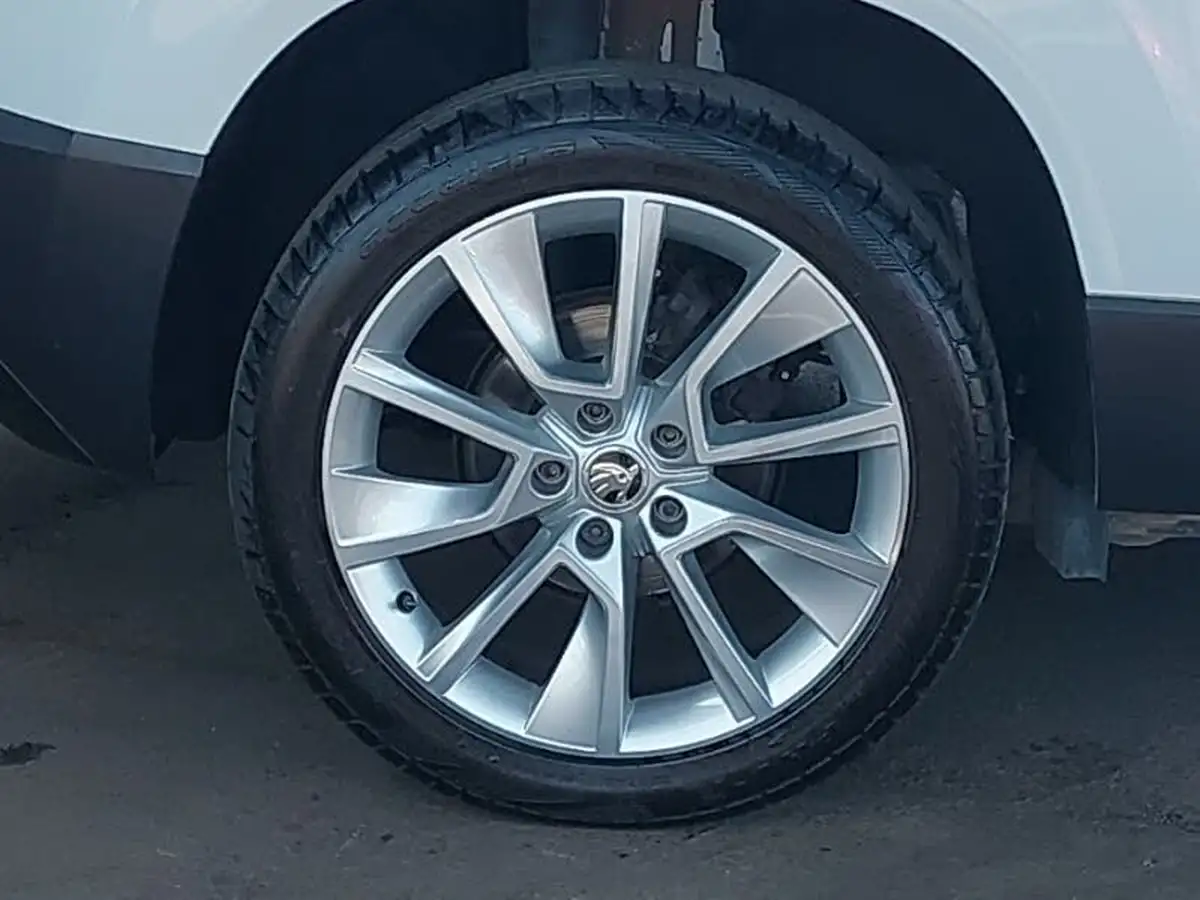 2018-skoda-karoq-16tdi-se-l-scr-1596cc-dsg-big-11