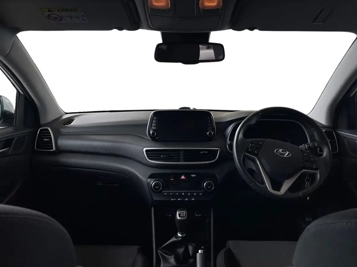 2019-hyundai-tucson-16-t-gdi-se-nav-big-12