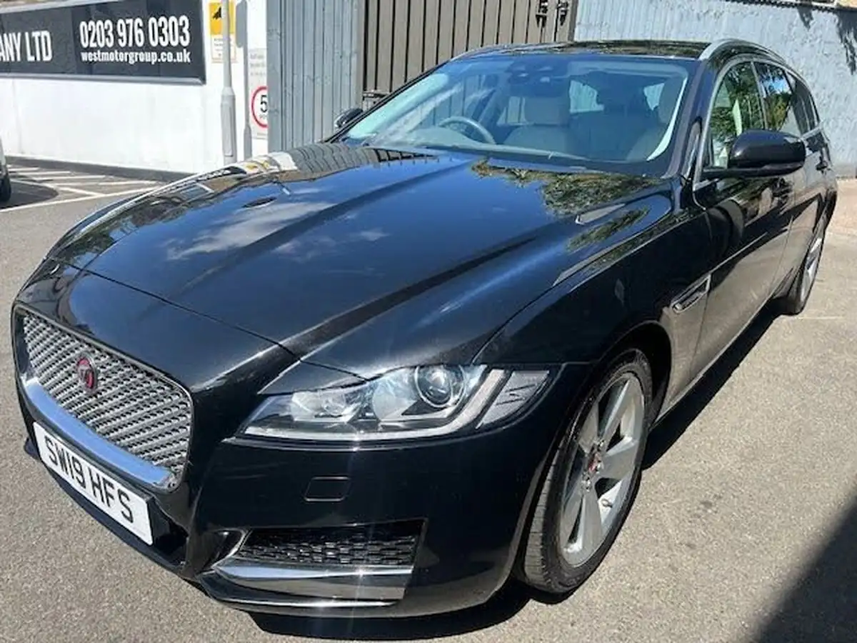2019-jaguar-xf-20i-portfolio-249ps-ss-sportbrake-5d-big-3