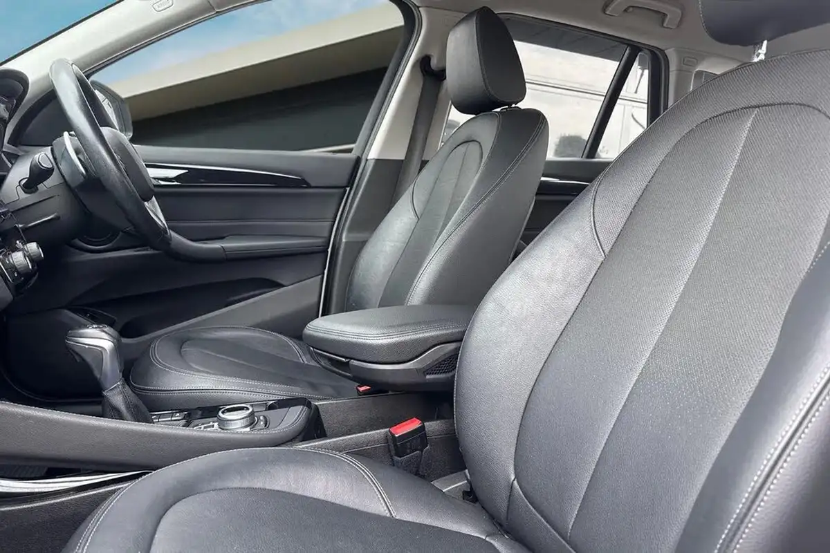 2017-bmw-x1-20-xdrive20i-xline-big-15