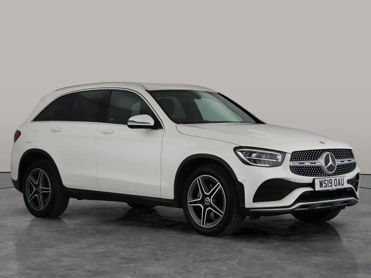 2019-mercedes-benz-glc-class-20d-glc220d-amg-line-station-wagon-5d-4matic-plus-big-9