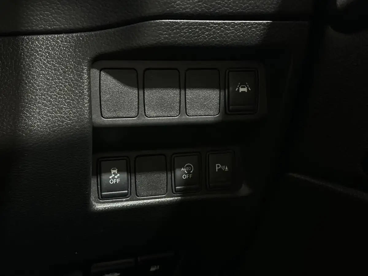 2016-nissan-qashqai-15dci-tekna-big-15