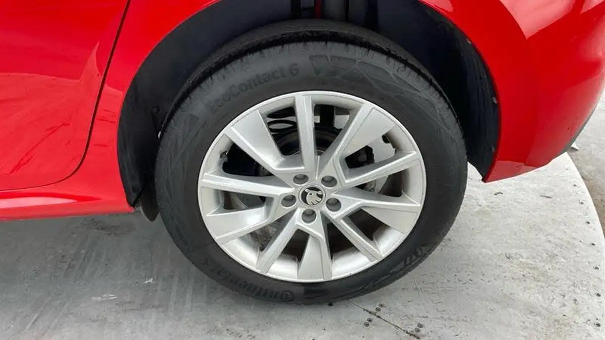 2021-skoda-kamiq-10-tsi-se-109ps-big-28