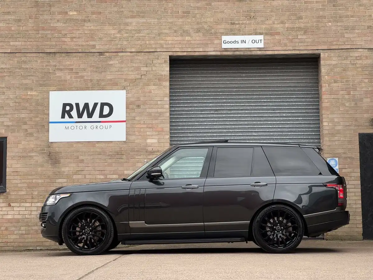 2014-land-rover-range-rover-44-sdv8-autobiography-44sd-v8-339bhp-ss-station-wagon-big-41
