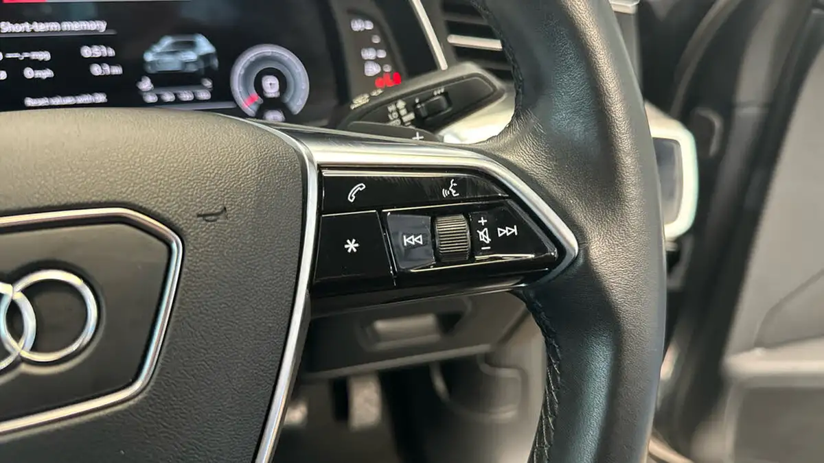 2021-audi-a6-saloon-20-40-tfsi-sport-big-16