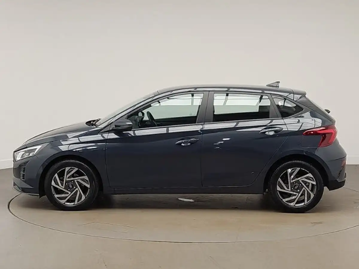 2024-hyundai-i20-10-t-gdi-advance-dct-big-3