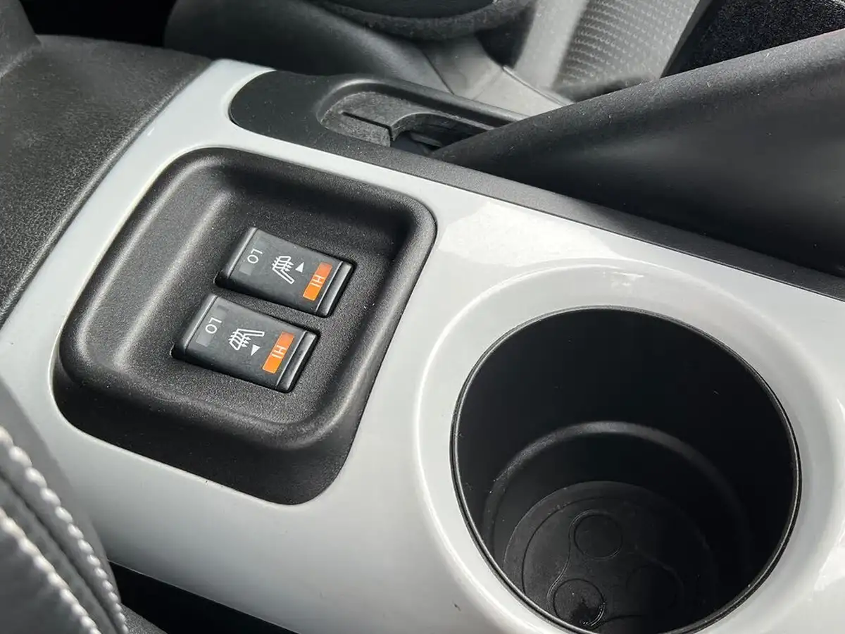 2018-nissan-juke-12-tekna-ss-big-24