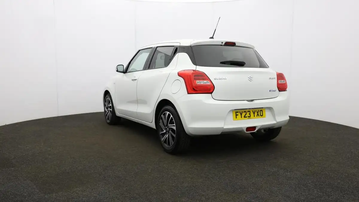 2023-suzuki-swift-12-dualjet-sz-l-big-11