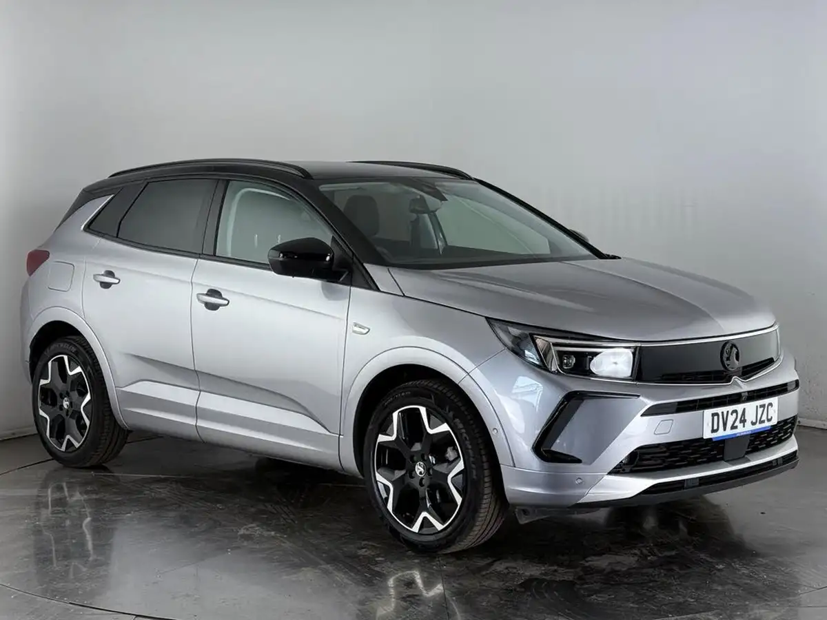2024-vauxhall-grandland-12-ultimate-130ps-auto-big-0