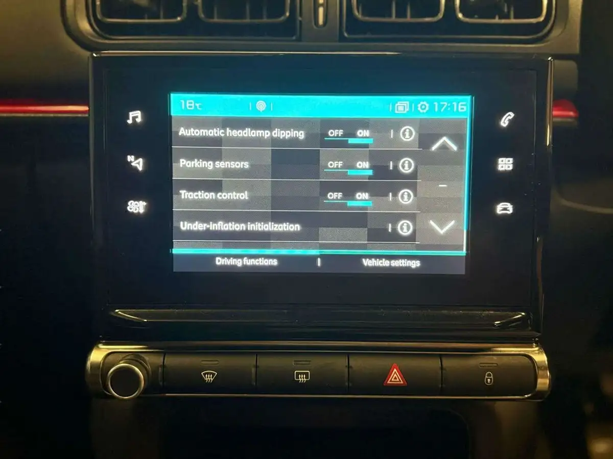 2018-citroen-c3-12-puretech-flair-nav-edition-82ps-big-39