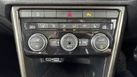 2019-volkswagen-t-roc-15-tsi-se-small-20