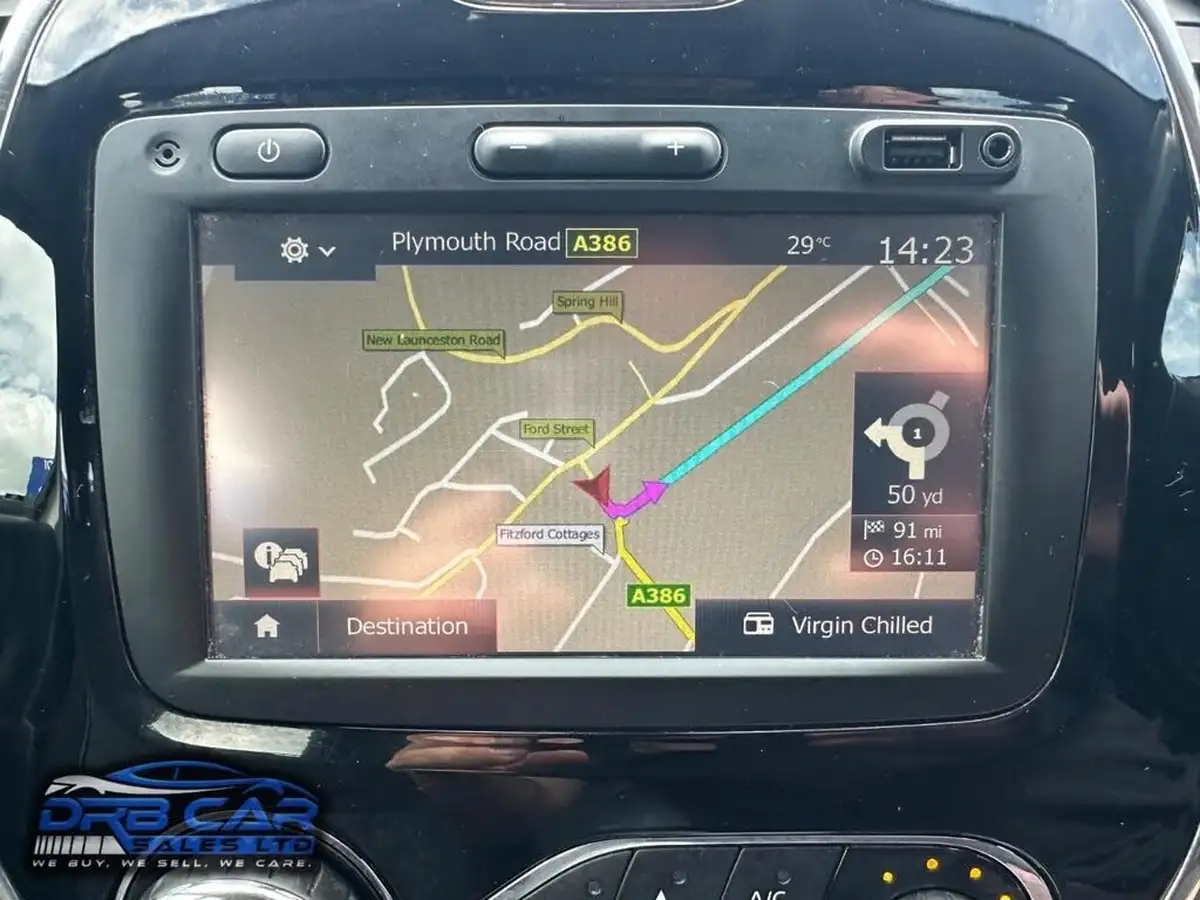 2017-renault-captur-09-tce-dynamique-nav-big-19