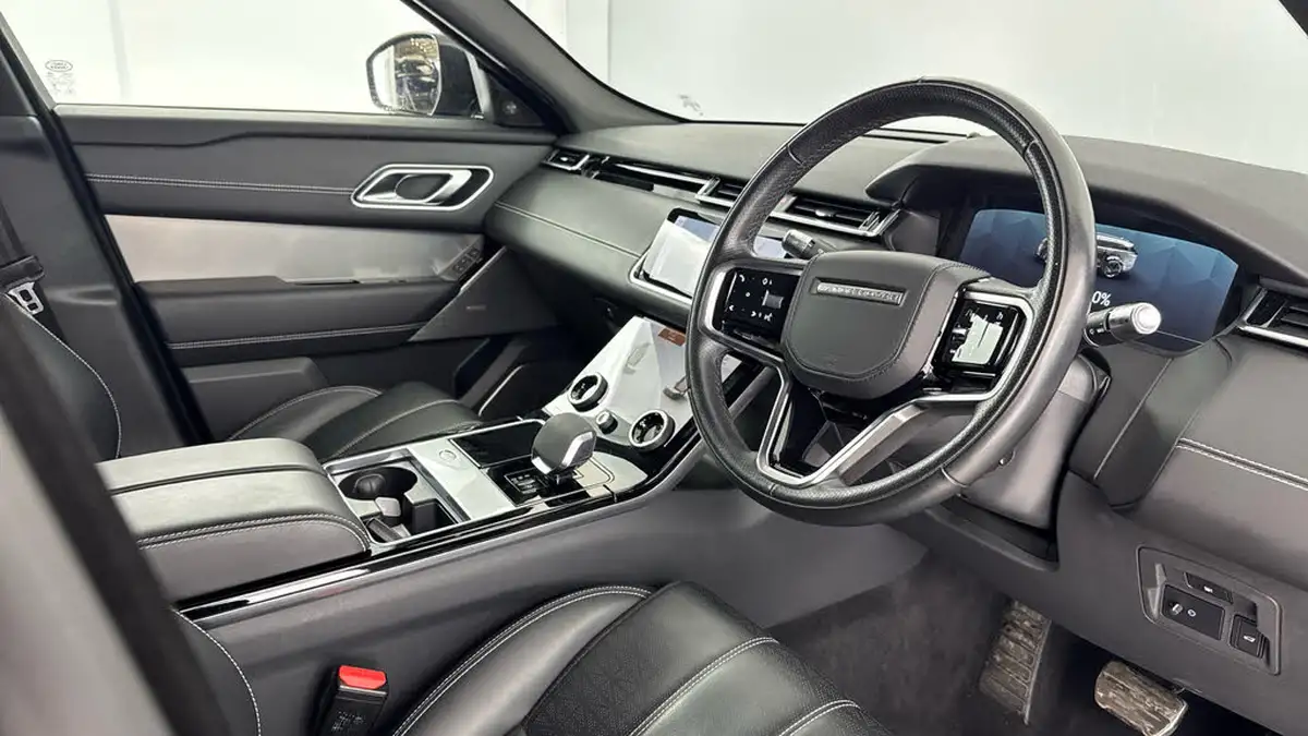 2022-land-rover-range-rover-velar-20-p400e-r-dynamic-hse-big-9