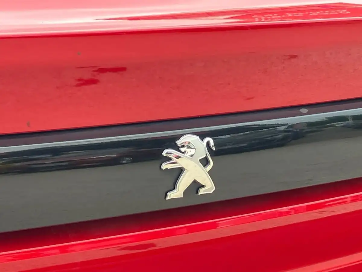 2021-peugeot-508-16-puretech-gt-line-225bhp-hybrid-e-eat8-big-25