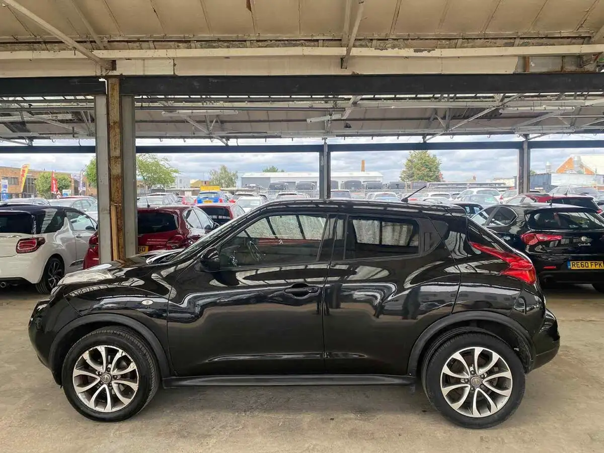 2013-nissan-juke-16-tekna-16v-1598cc-cvt-big-6