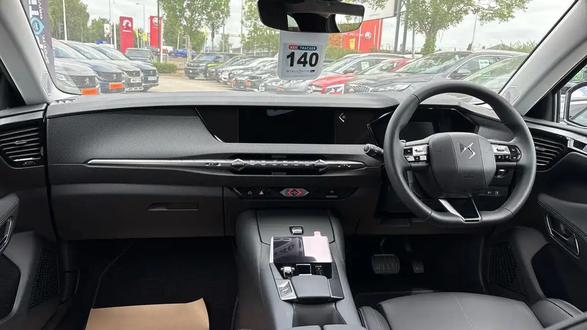 2024-ds-ds-4-e-tense-rivoli-big-3