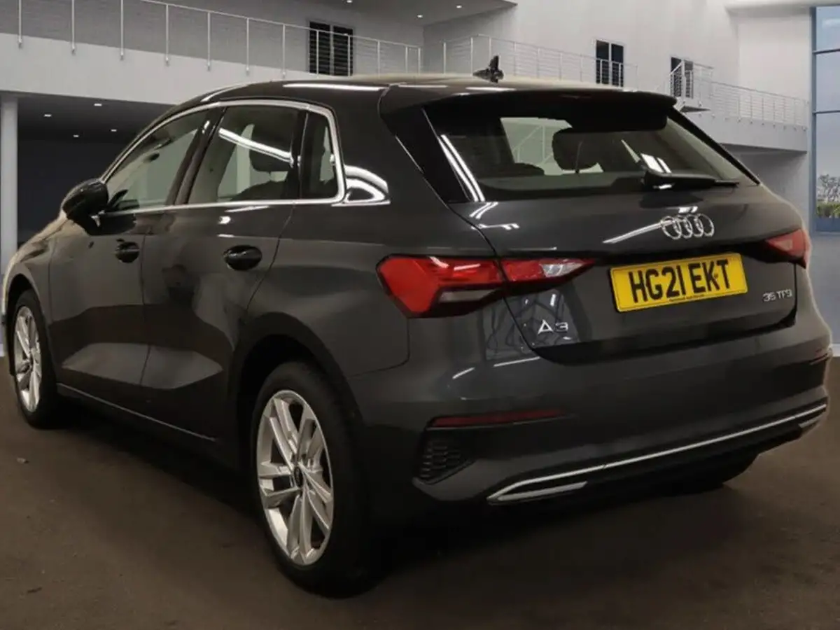2021-audi-a3-15-35-tfsi-sportback-5d-s-tronic-big-2