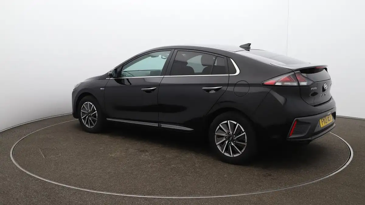 2021-hyundai-ioniq-e-premium-se-electric-100kw-big-30