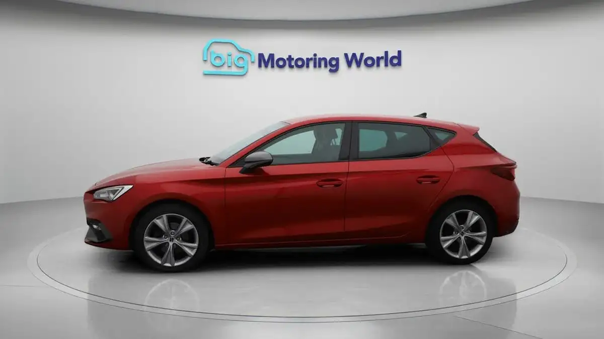 2020-seat-leon-15-tsi-evo-fr-130ps-hatchback-big-4