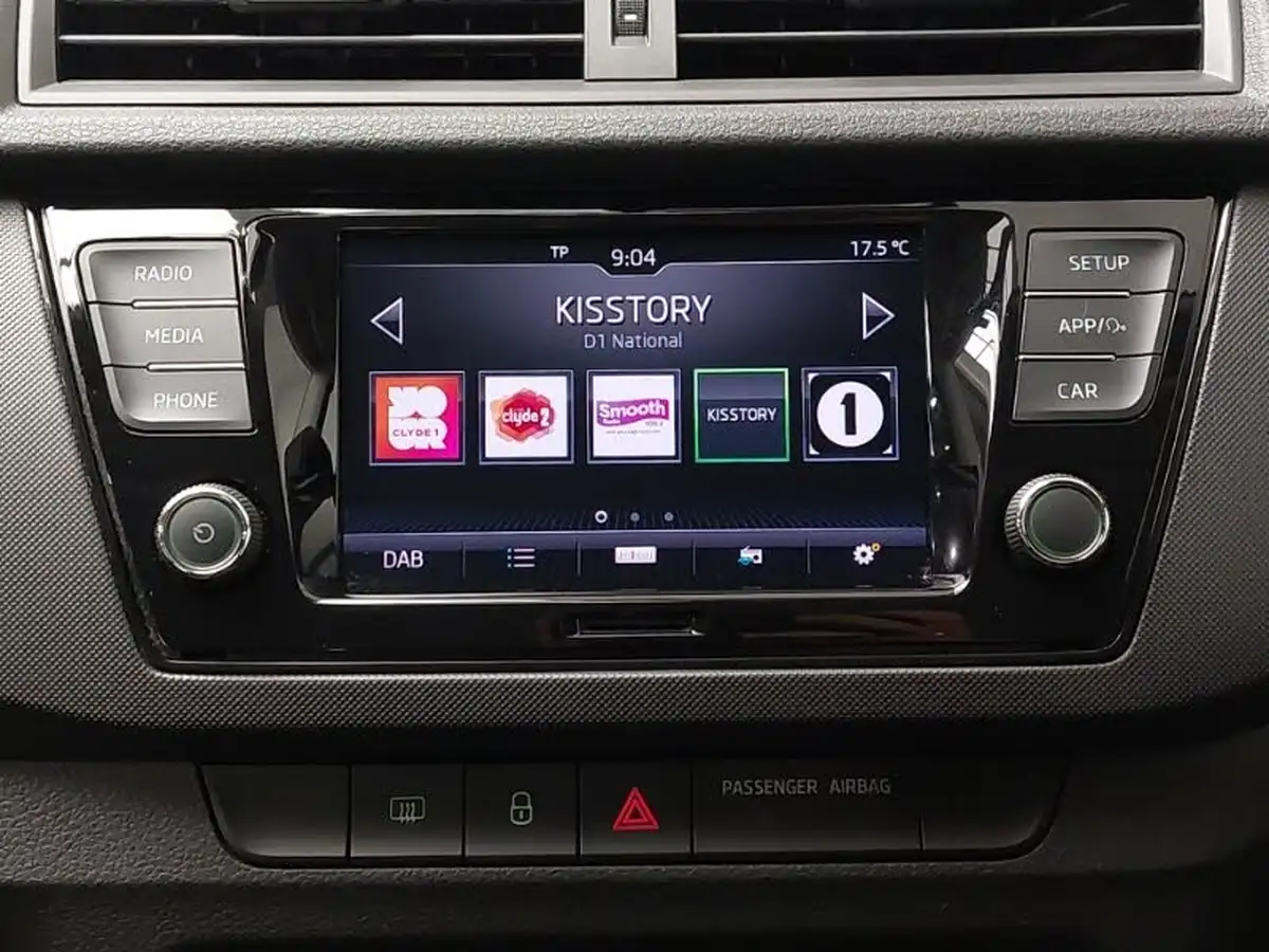 2020-skoda-fabia-10-tsi-se-95ps-hatchback-big-9