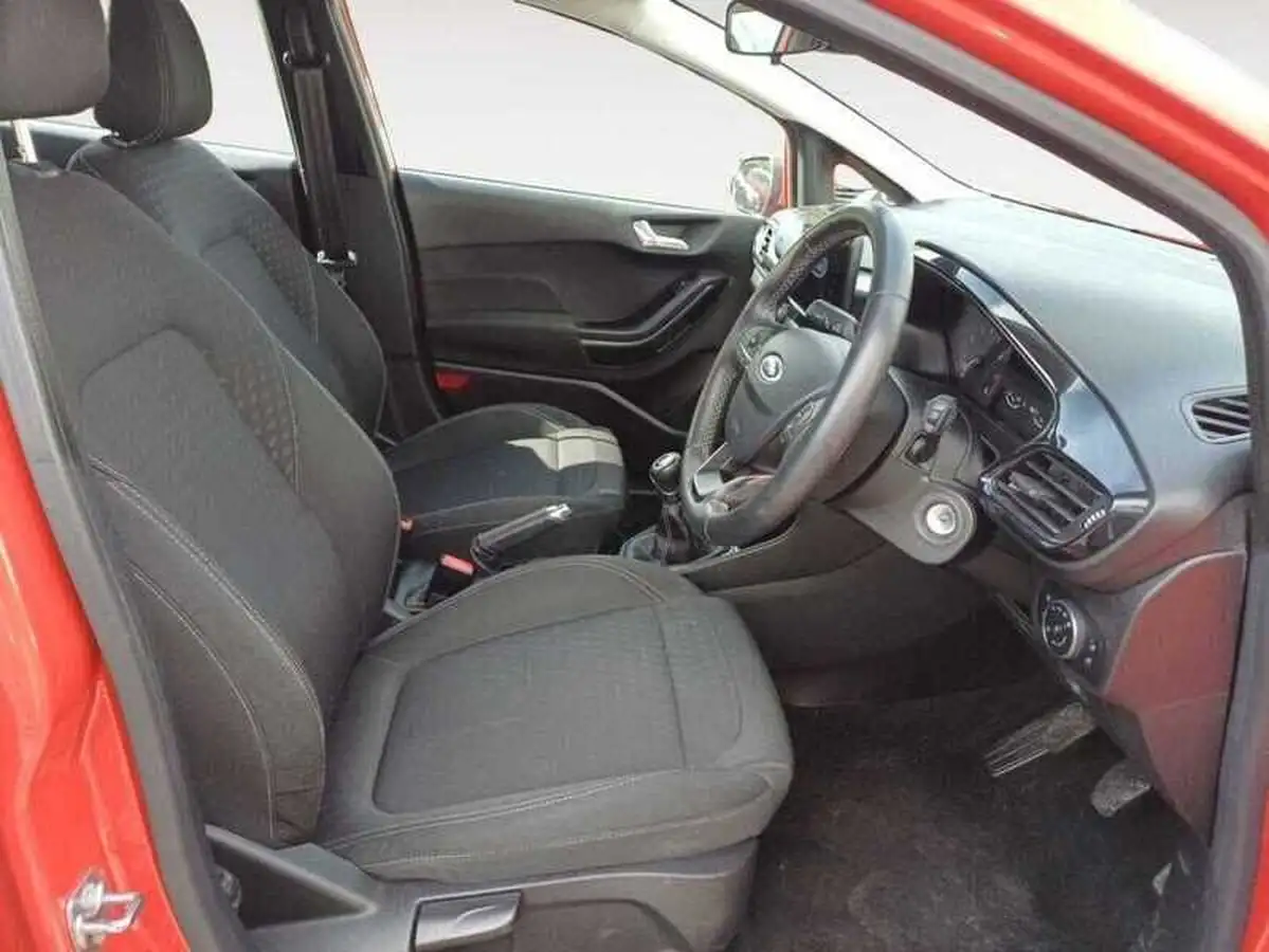 2019-ford-fiesta-11-ti-vct-zetec-5d-big-3