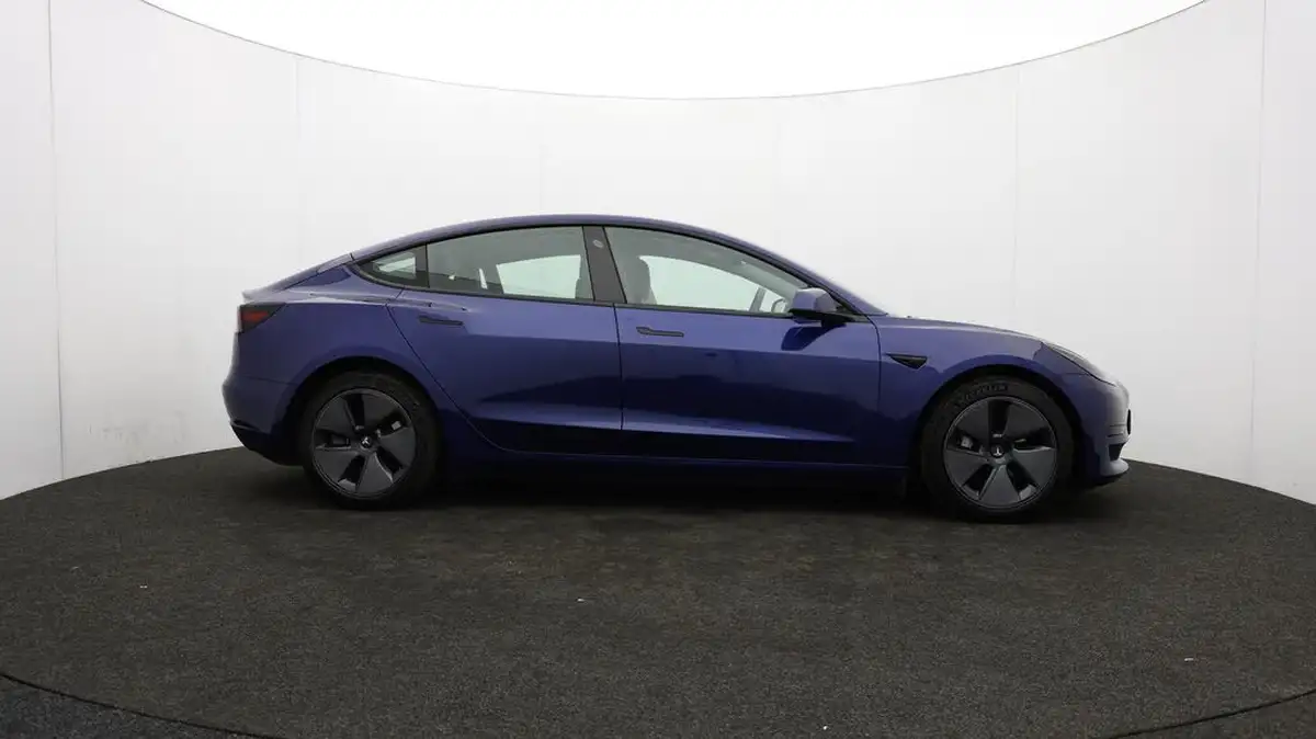 2021-tesla-model-3-e-standard-plus-big-27
