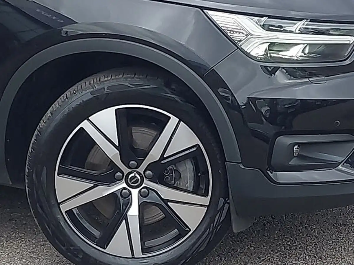 2021-volvo-xc40-15-t5-r-design-262bhp-big-8