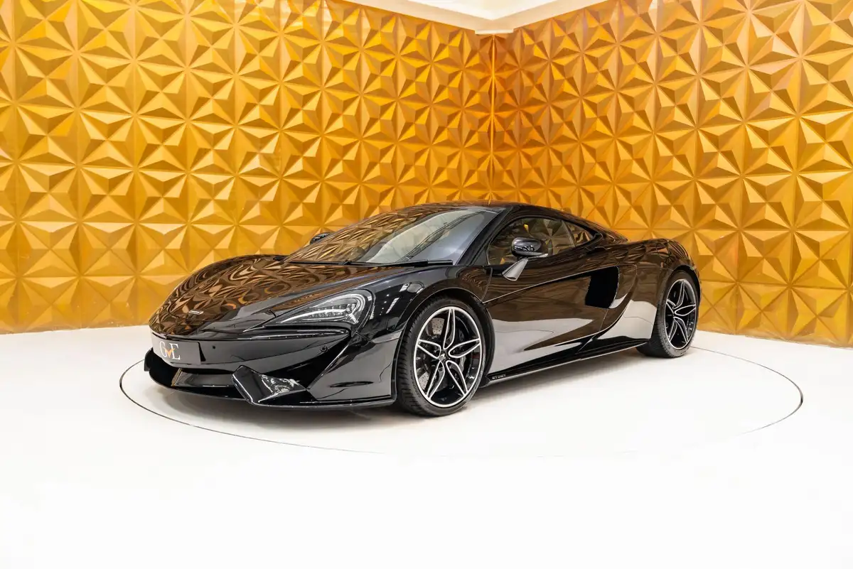 2018-mclaren-570gt-38-big-21