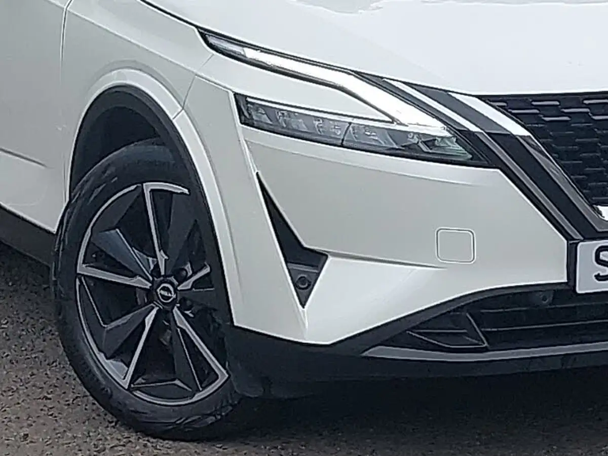 2024-nissan-qashqai-13-dig-t-tekna-140ps-mild-hybrid-big-8