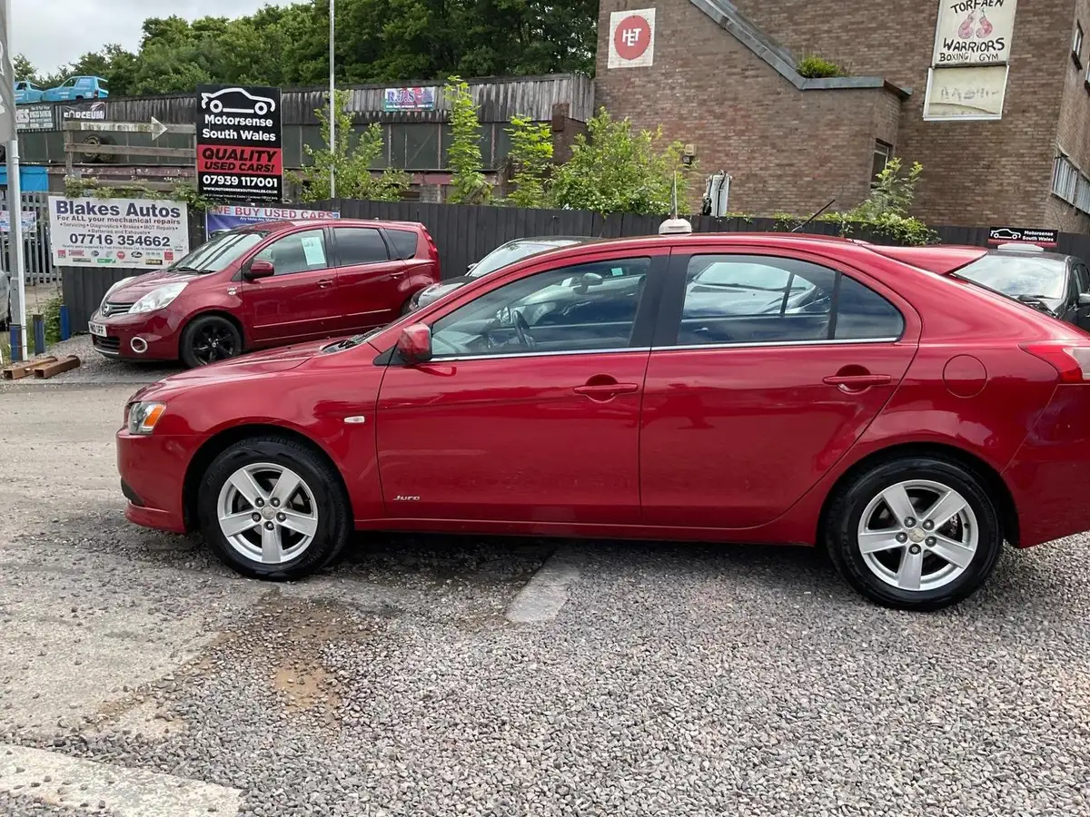 2011-mitsubishi-lancer-20td-juro-big-77
