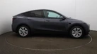 2022-tesla-model-y-e-long-range-small-39