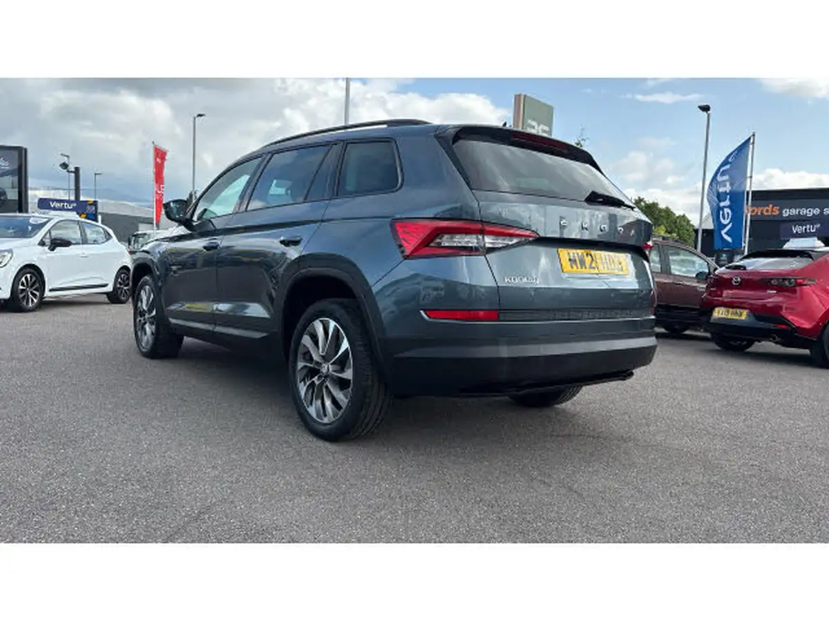2021-skoda-kodiaq-15-tsi-se-drive-7-big-27
