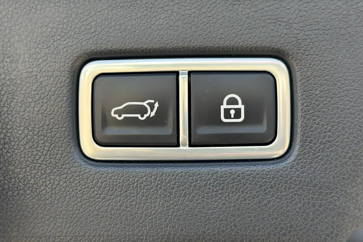 2022-kia-sorento-16-t-gdi-4-226bhp-hev-big-28