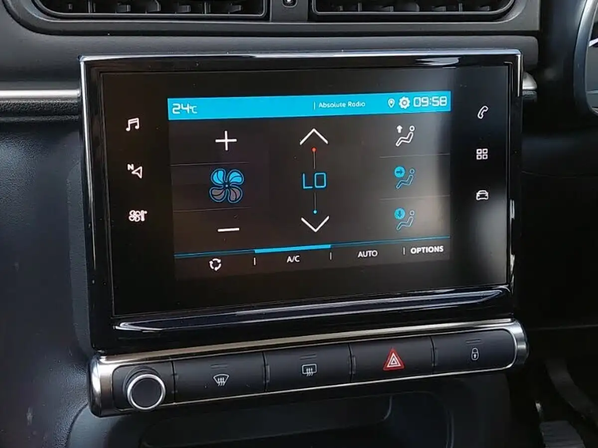 2021-citroen-c3-12-puretech-saint-james-83ps-big-11