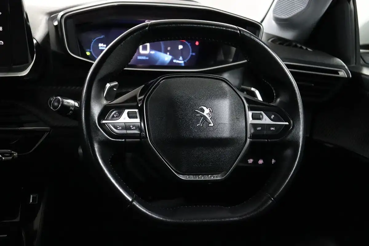 2020-peugeot-208-12-puretech-allure-130bhp-eat8-big-45