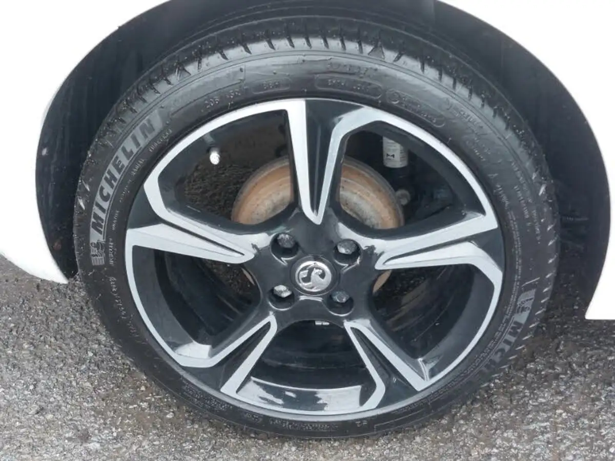 2022-vauxhall-corsa-12i-elite-edition-big-8